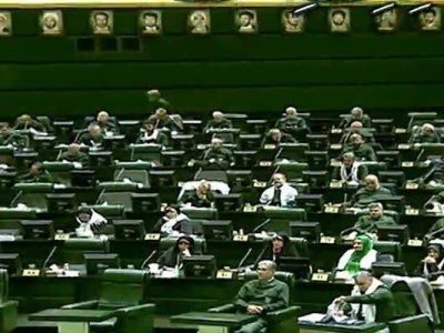 حمایت نمایندگان مجلس از سبزپوشان سپاه!