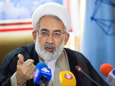 قوه قضائیه، گمرک و سازمان بنادر باید جلوی قاچاق کالا را بگیرند