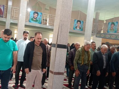 نماز باشکوه عید فطر در ده‌زیارت