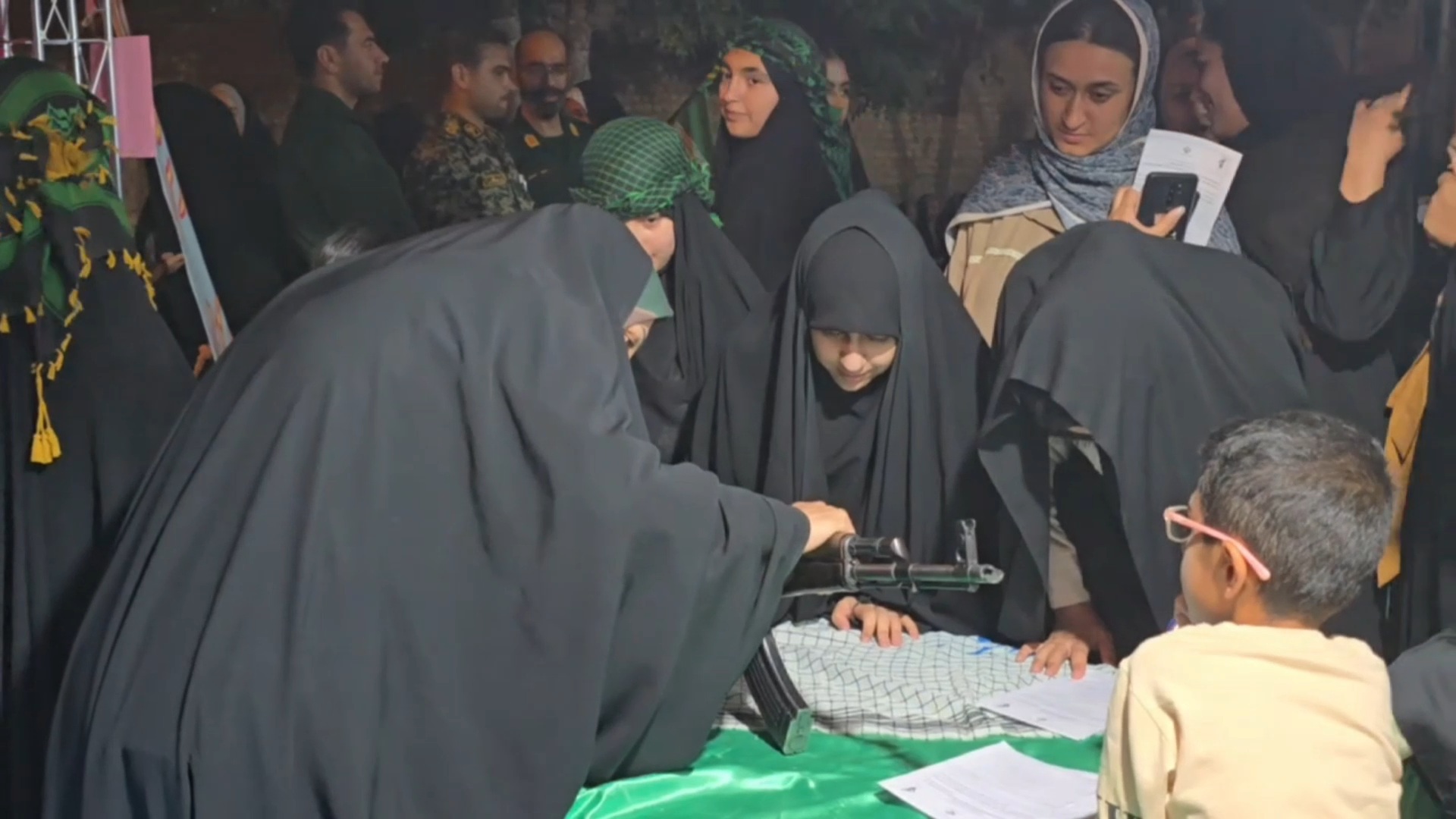 سرچهان روایتگر وحدت و همدلی شد